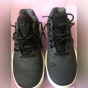 Nike- Hyperdunk 2017 low basketball shoes